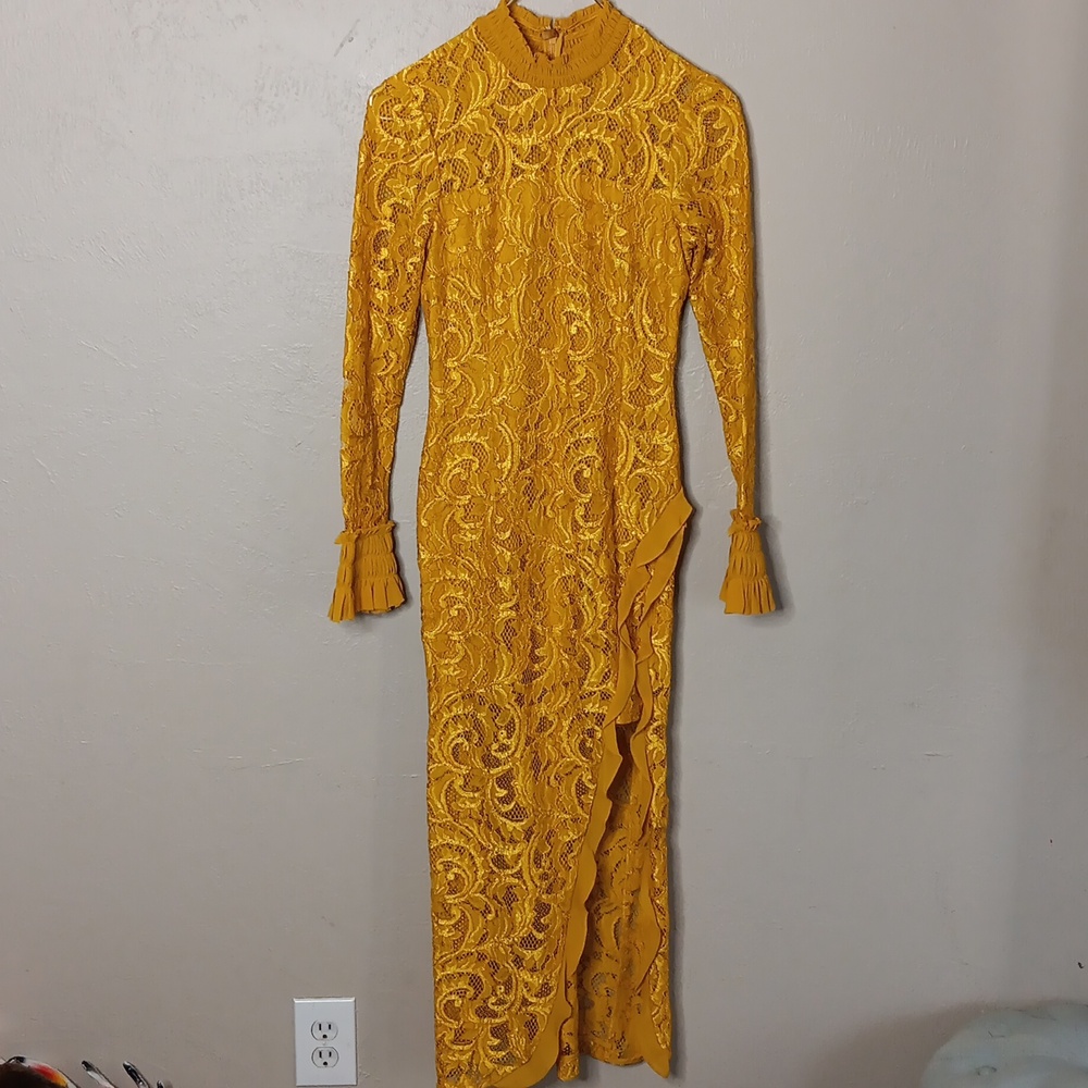 Alexis Fala Lace Dress In Gold Lace Size XS